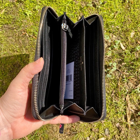 Kate Spade ♠️ Rose 🌹 wallet! 🆕 zip around clutch - Picture 4 of 5